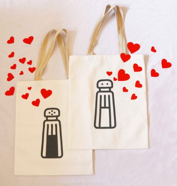 Salt n' Pepper Shaker Couple Tote Bags