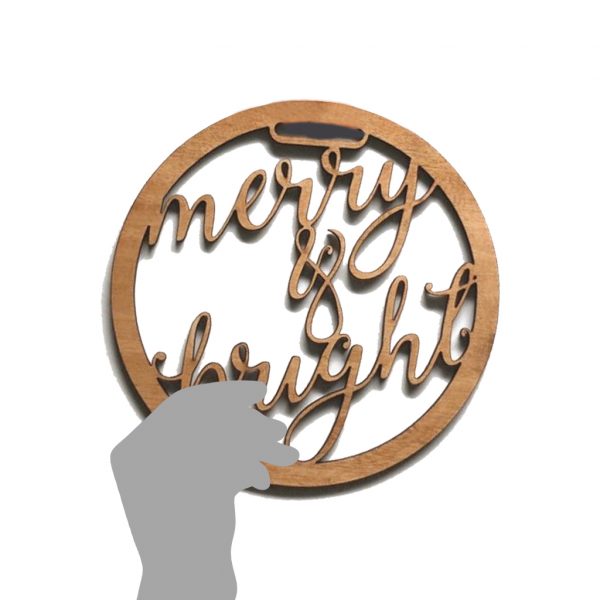 "Merry & Bright" Wooden Xmas Wreath - Image 4