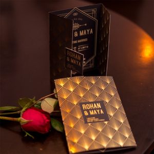 Roaring Golden Glam Wedding Card - Set of 20